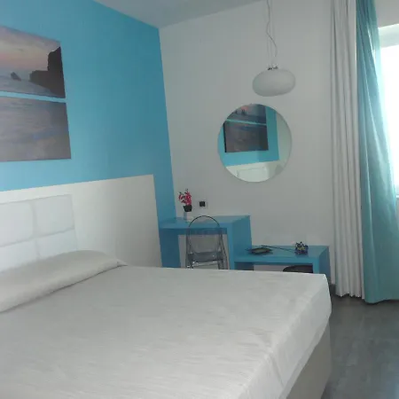 Motel S.16 3*