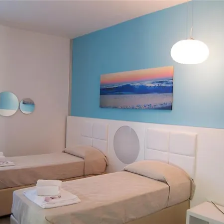 Motel S.16 3*